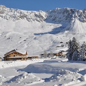 Les Roches 1500